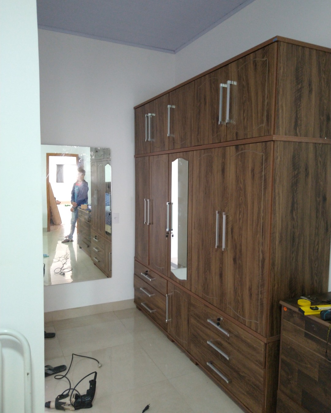 Cozinha planejada completa - Montagem de cozinha planejada realizada por AMS Montagem de Móveis